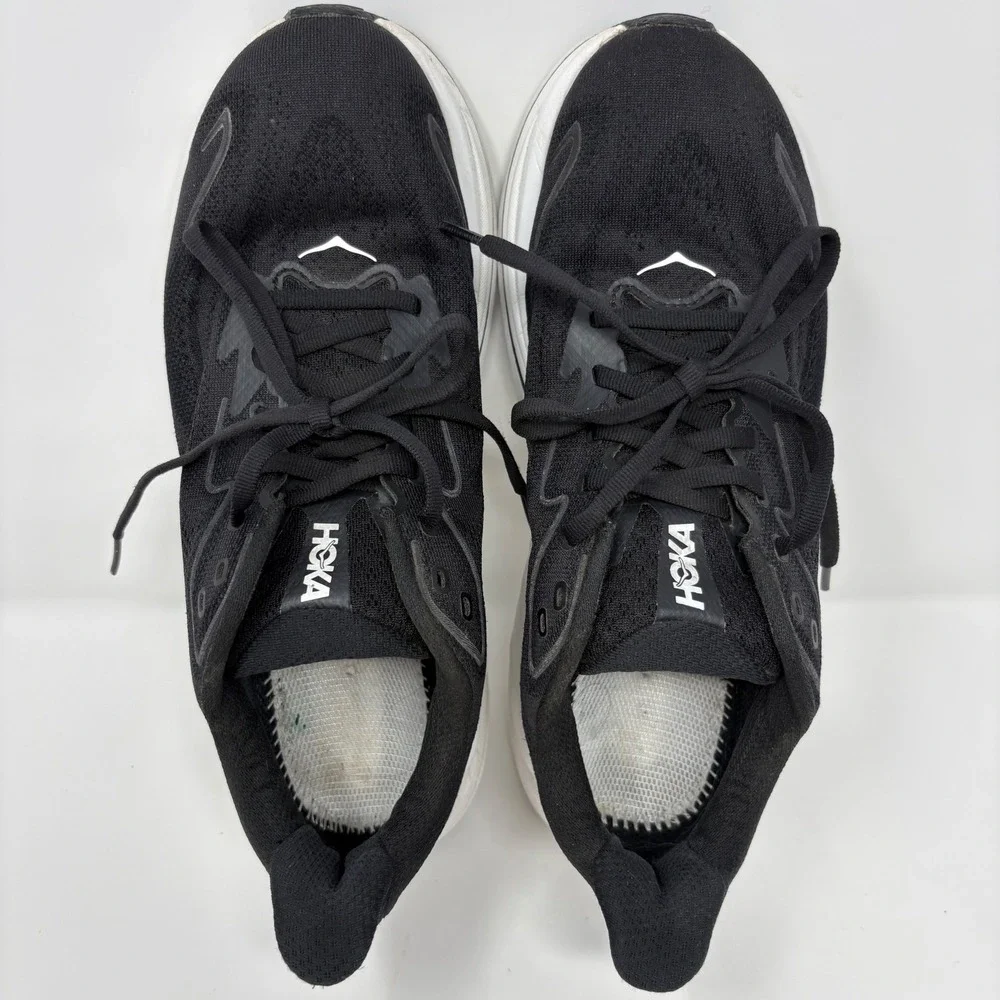 Hoka Clifton 10 Women's Size 9.5 Black White Running Shoes (1162031 BWHT)